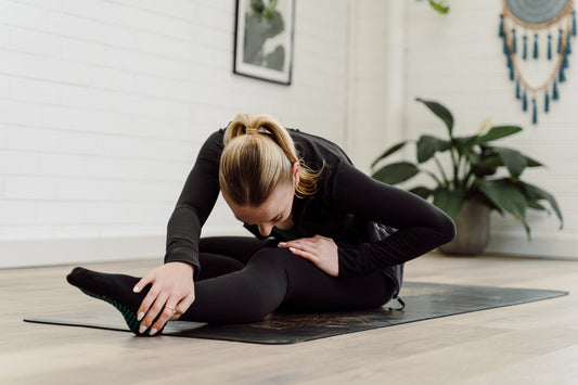 Mat Pilates and Reformer Pilates are both forms of exercise that originate from the principles developed by Joseph Pilates. While they share similarities, there are key differences in terms of equipment, exercises, and focus. 