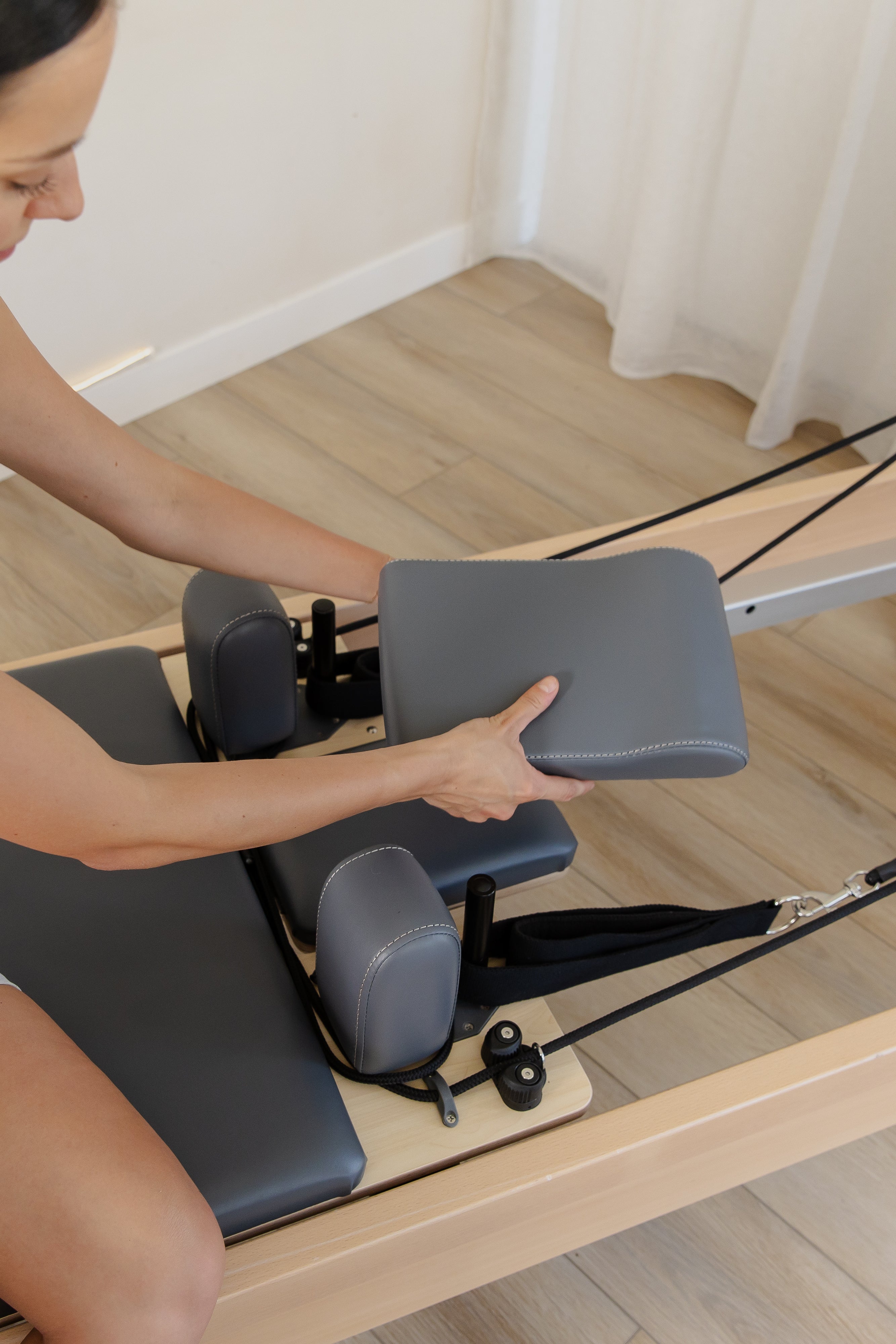 Reformer Head Cushion Grey