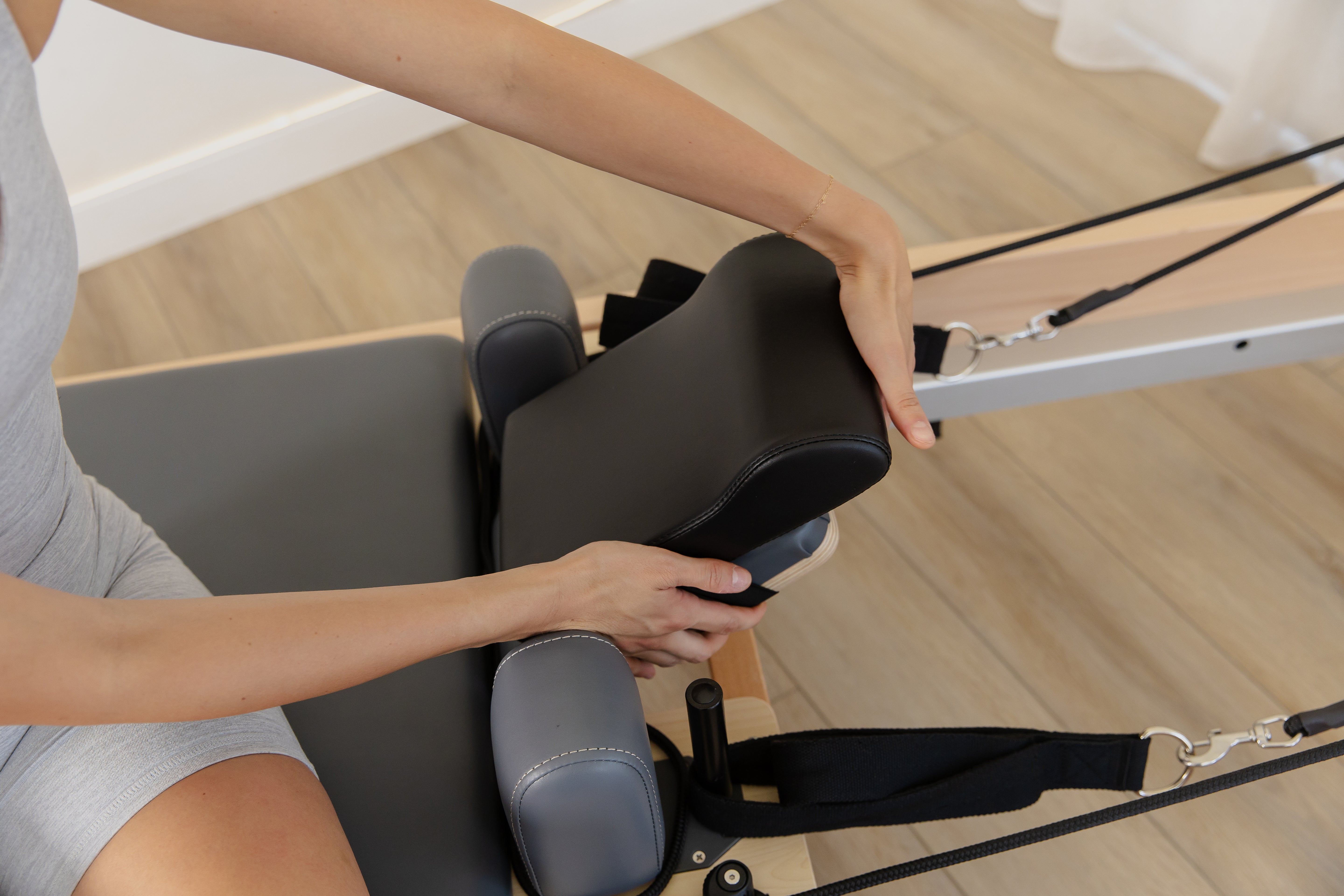 Reformer Head Cushion Black