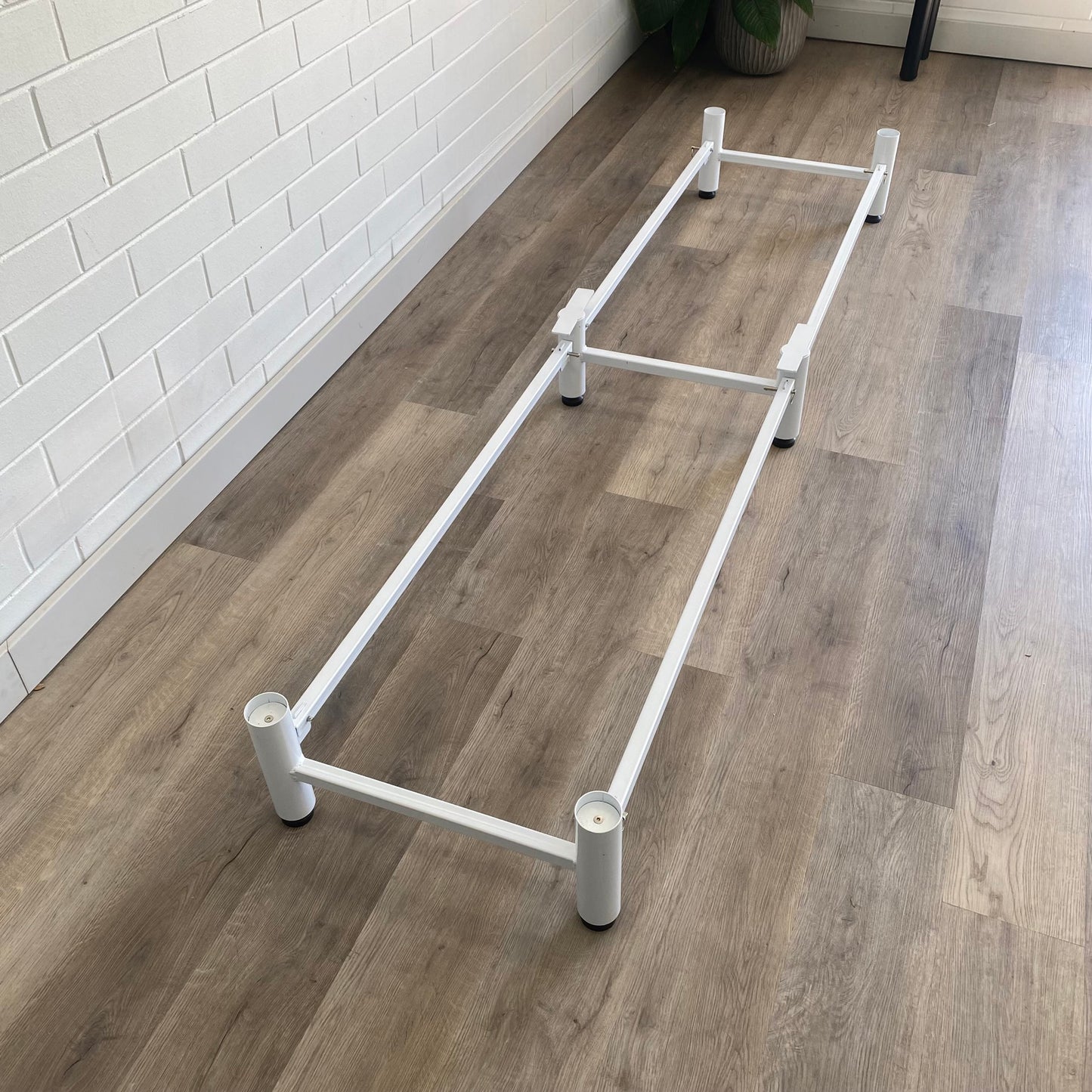 Home Reformer Stand - White
