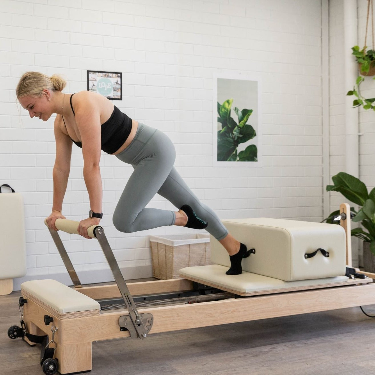 LOPE Pilates Maple Wood Reformer LOPE Pilates Equipment