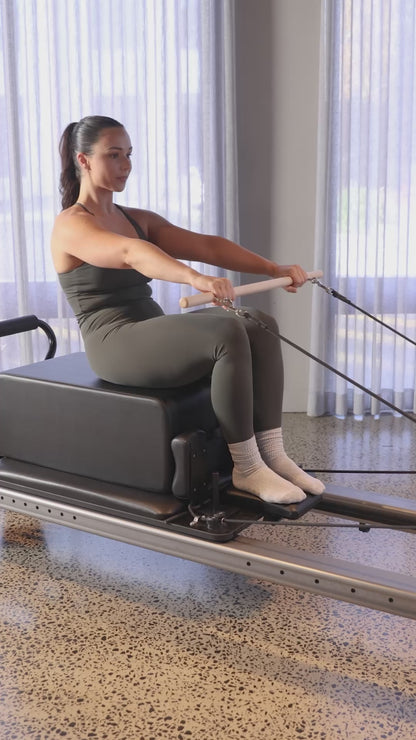 Trapeze Reformer Bar
